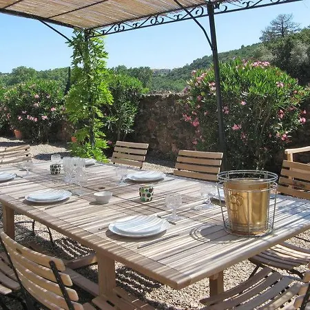 Holiday home Agay Sleeps 8 Pool Air Con Wifi *